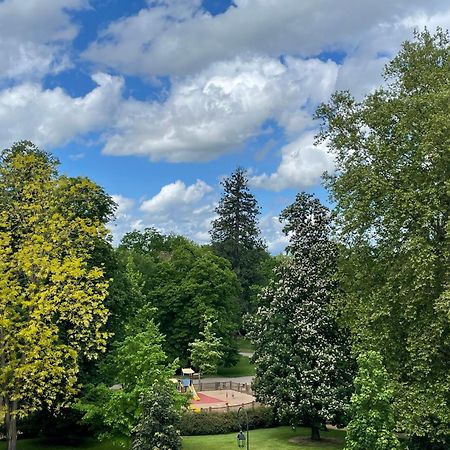 Le Joyau Des Parcs Classe 4 Etoiles Appartement Central Au Calme Avec Terrasse Vichy Luaran gambar